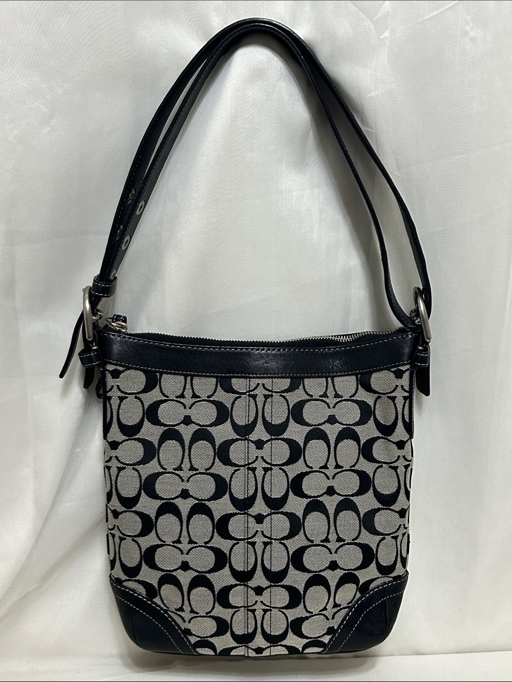 Coach Chelsea Signature Slim Duffle